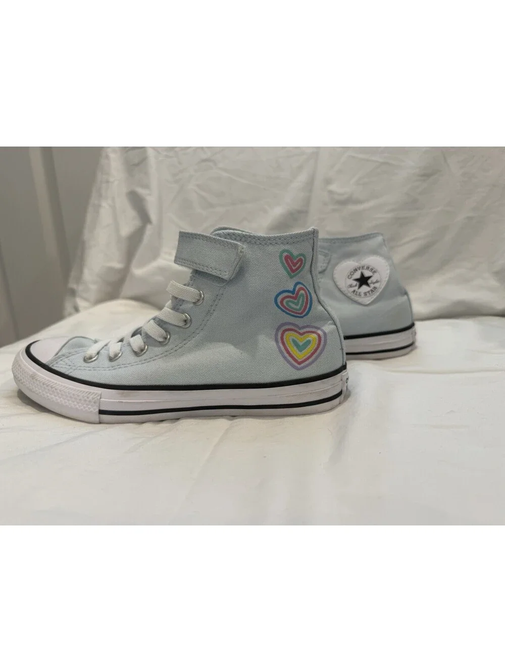 Converse Chuck Taylor All Star Heart Patch High Tops - Girls Size 2.5 Y